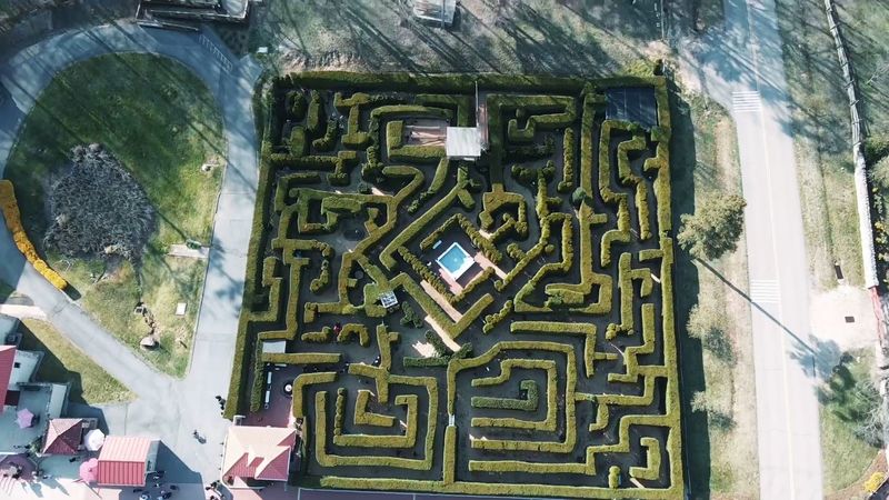The Garden Maze at Luray Caverns