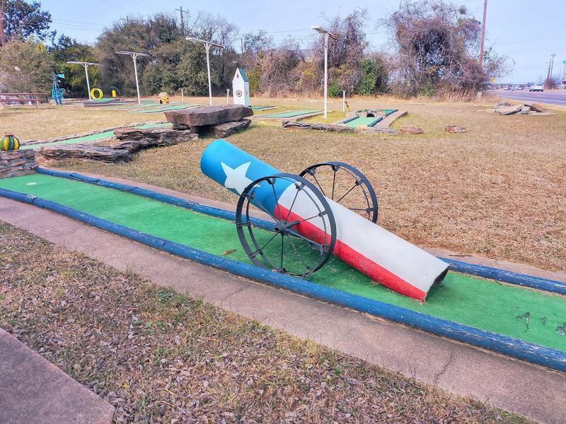 Mini Golf Under the Stars
