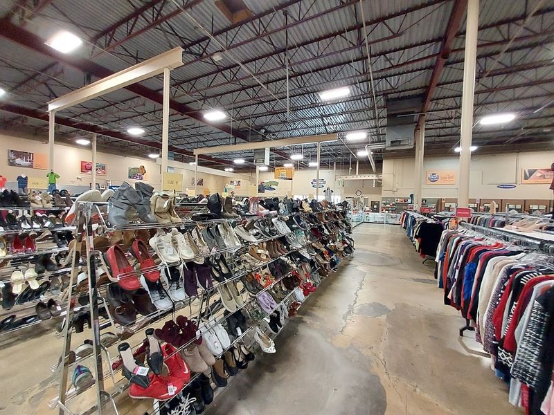 Thrift Town (San Antonio) - 2864 Thousand Oaks Dr, San Antonio, TX 78232