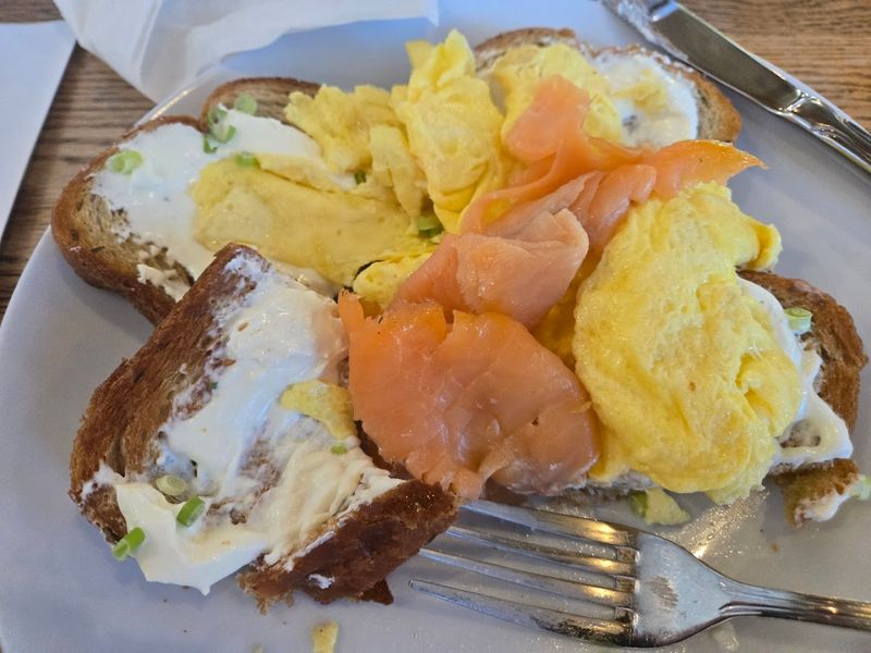 Breakfast That Actually Earns the Morning Drive