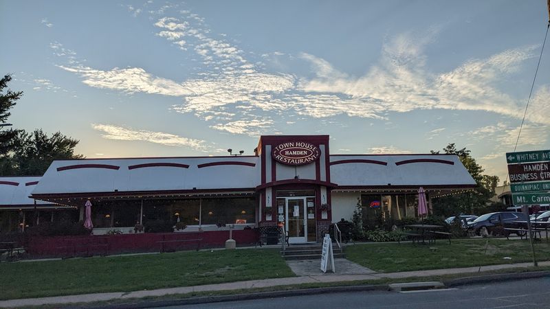 A New Kind of Comfort on Whitney Avenue