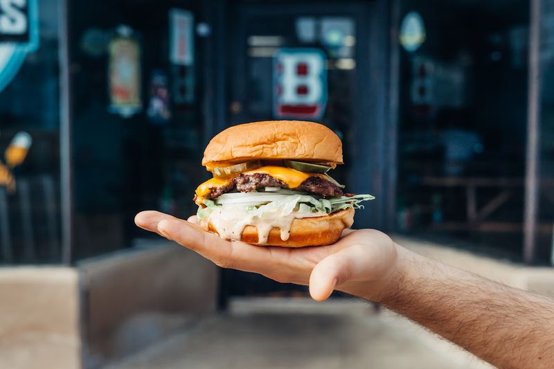 What Makes a Smash Burger Actually Great