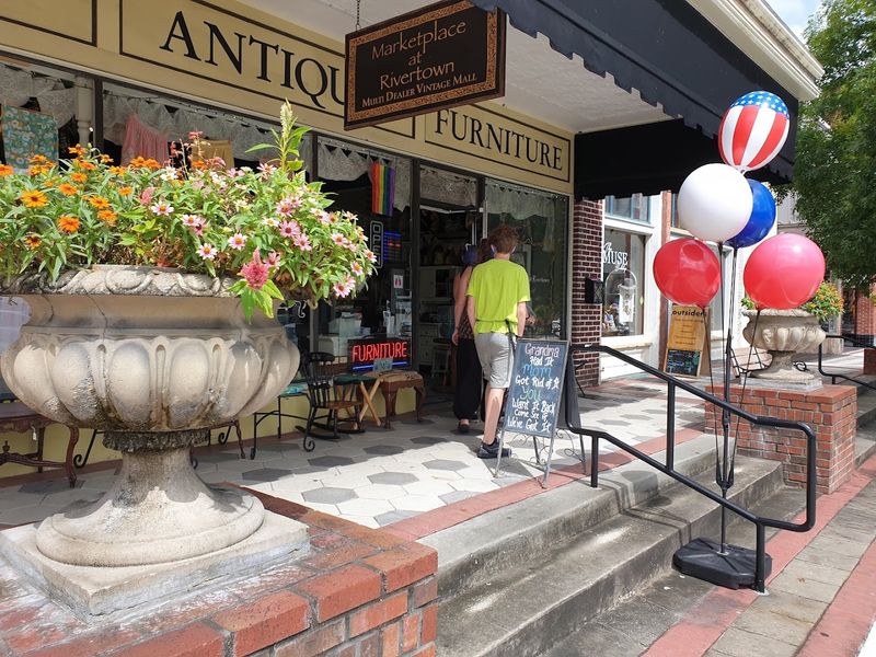 A Three-Story Building Full of Surprises