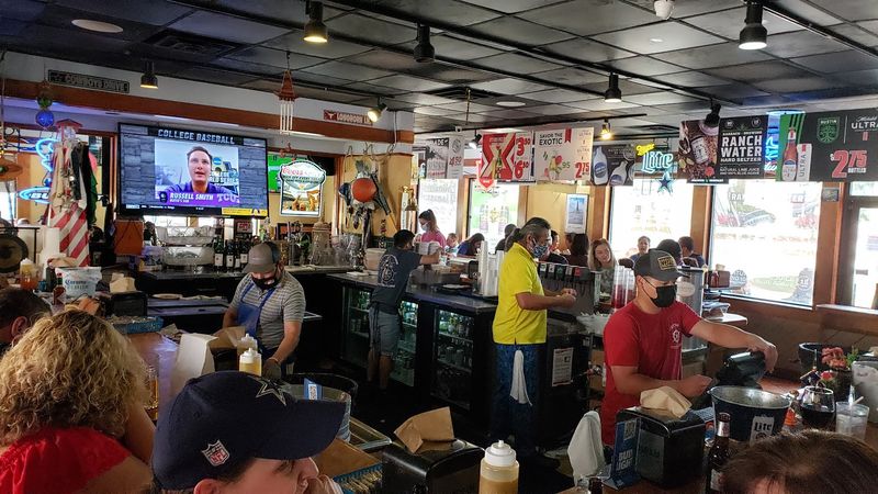 Deckhand Oyster Bar & Seafood, Texas