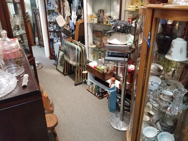 Plates, Glass, and Kitchenware From Another Era Plates, Glass, and Kitchenware From Another Era