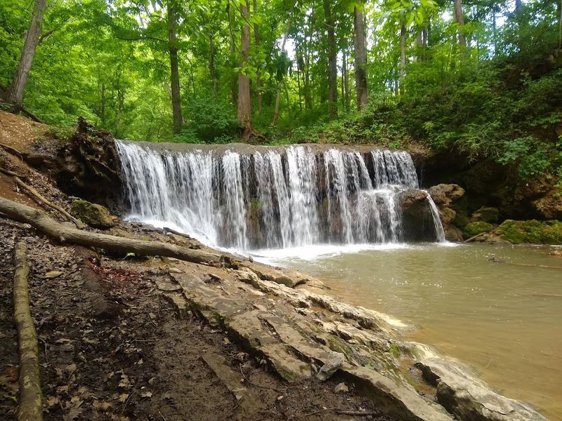 The Surrounding Landscape and Natural Atmosphere