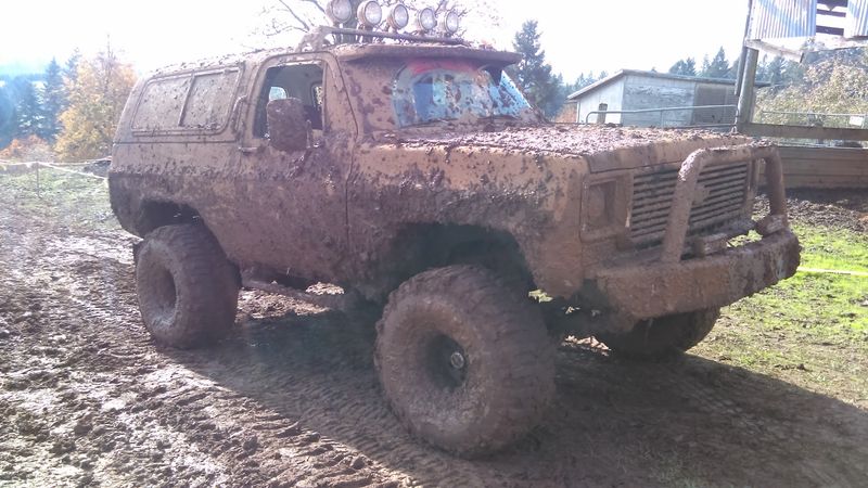 Bonfires, Atmosphere, and After-Dark Vibes