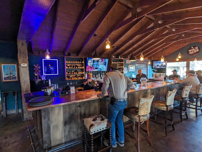 Hours, Reservations, and Planning Your Visit Right