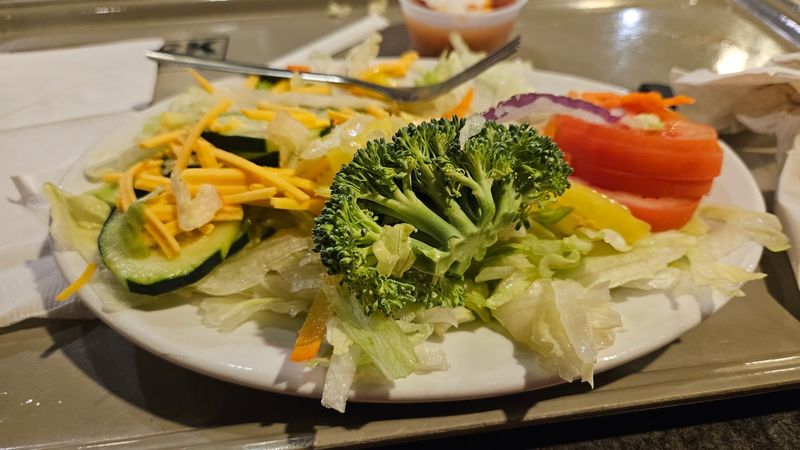Cafeteria Trays And A La Carte Sides