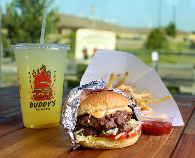 Buddy's Burger 
