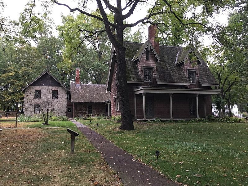 Ho-Ho-Kus: Dutch Roots and Tudor Charm