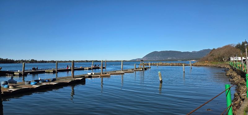 Crabbing Off the Dock Is Pure Coastal Fun
