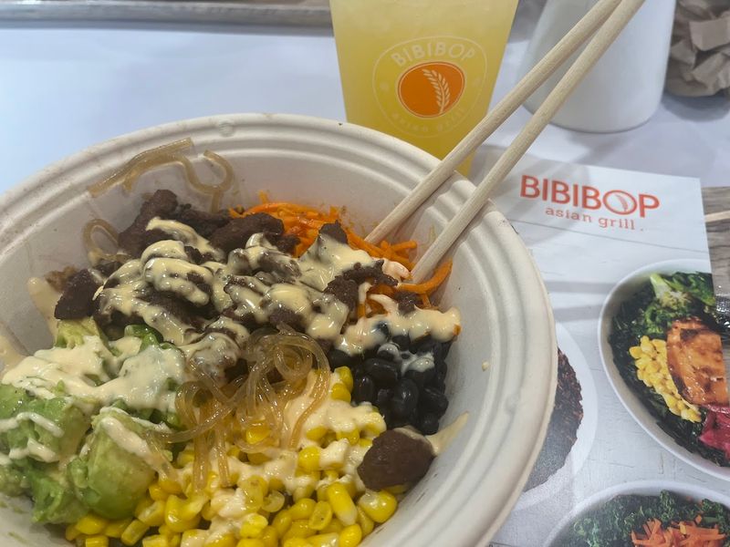 Gluten-Free Kitchen That Takes Dietary Needs Seriously