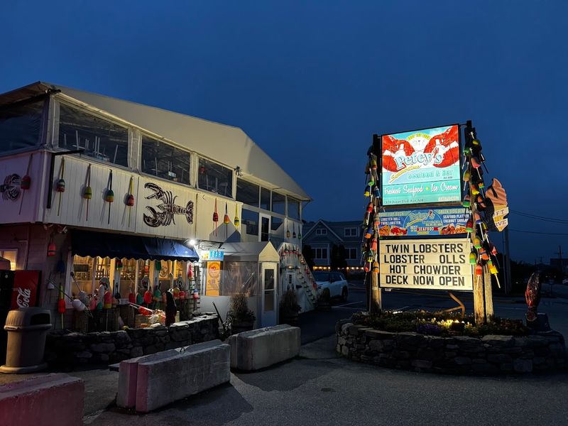 A Bar Area That Pulls You In and Refuses to Let Go