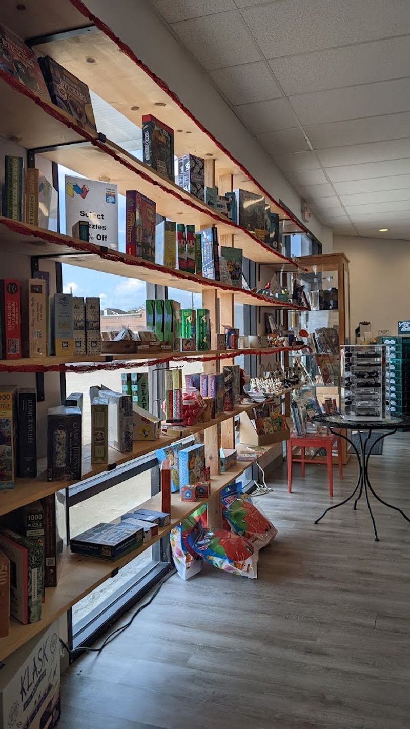 Online Shopping and In-Store Pickup Options