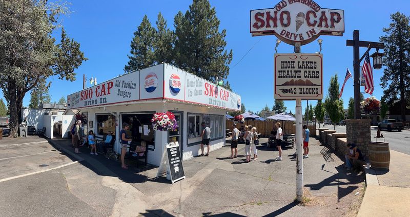 The Atmosphere and Setting in Sisters