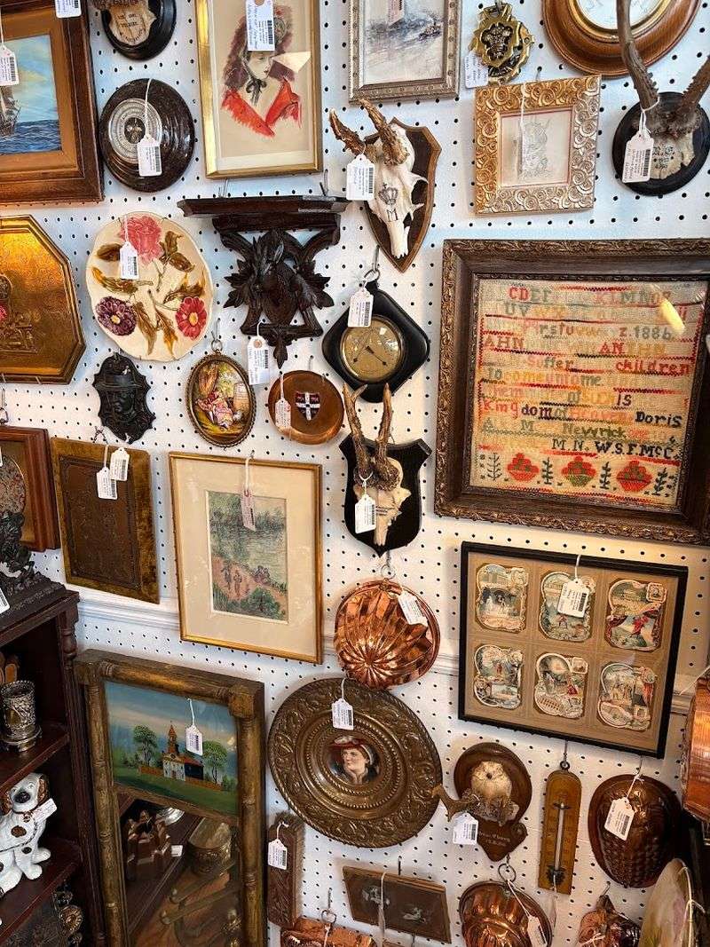 Michigan's Largest Craft And Antique Mall