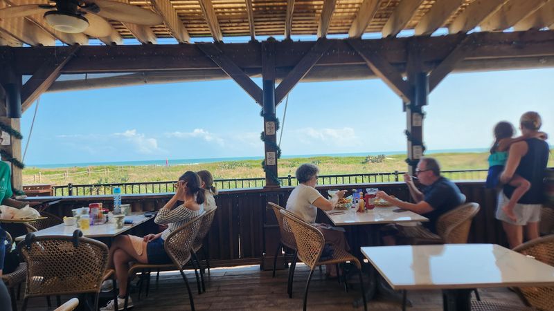 Café on the Beach, Texas