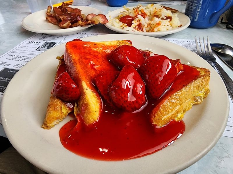 All-Day Breakfast Worth Rearranging Your Schedule For