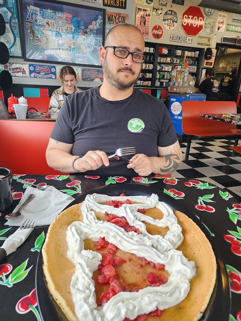 Why Addi's Diner Deserves a Spot on Your Oregon Road Trip