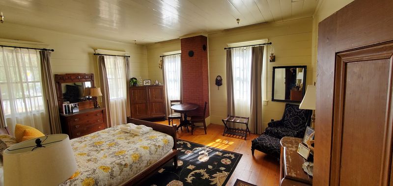 Rooms That Feel Like Stepping Into The Past