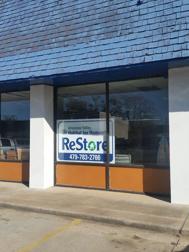 Habitat ReStor, Fort Smith