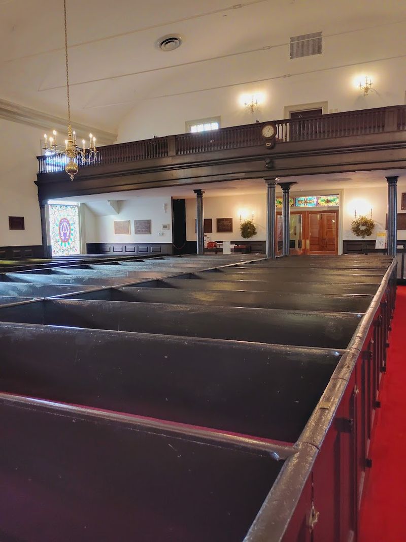 The Stunning Interior That Stops You Mid-Step