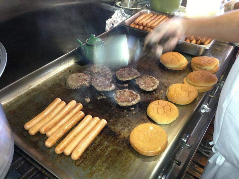 How the Food Truck Keeps the Original Spirit Alive on the Road