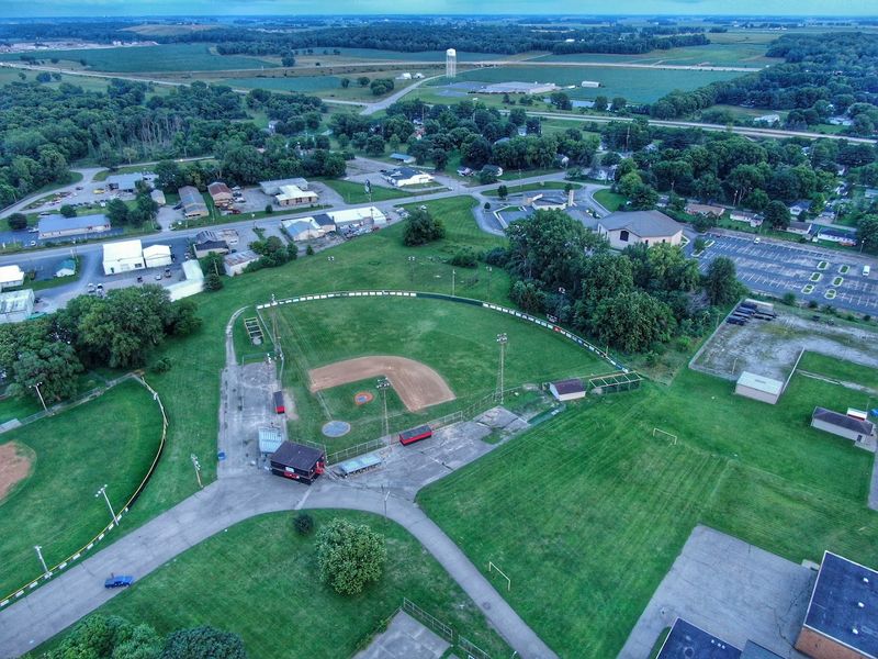 Genuine Small-Town Community Connections