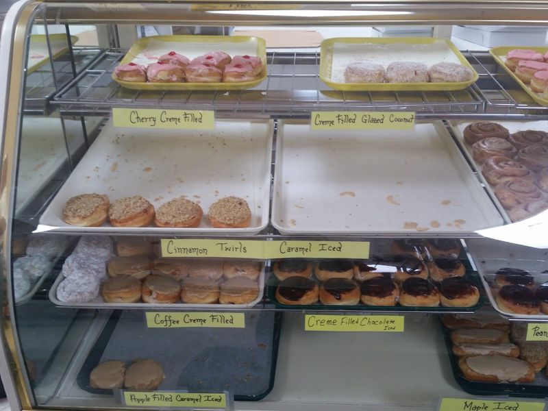 A Cash-Only Policy That Somehow Makes the Whole Experience Feel More Intentional