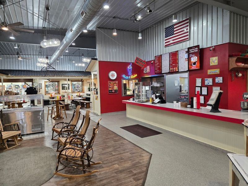 The Country Store Mix Feels Packed With Variety