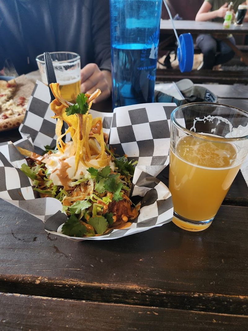 The Atmosphere at Midtown Yacht Club