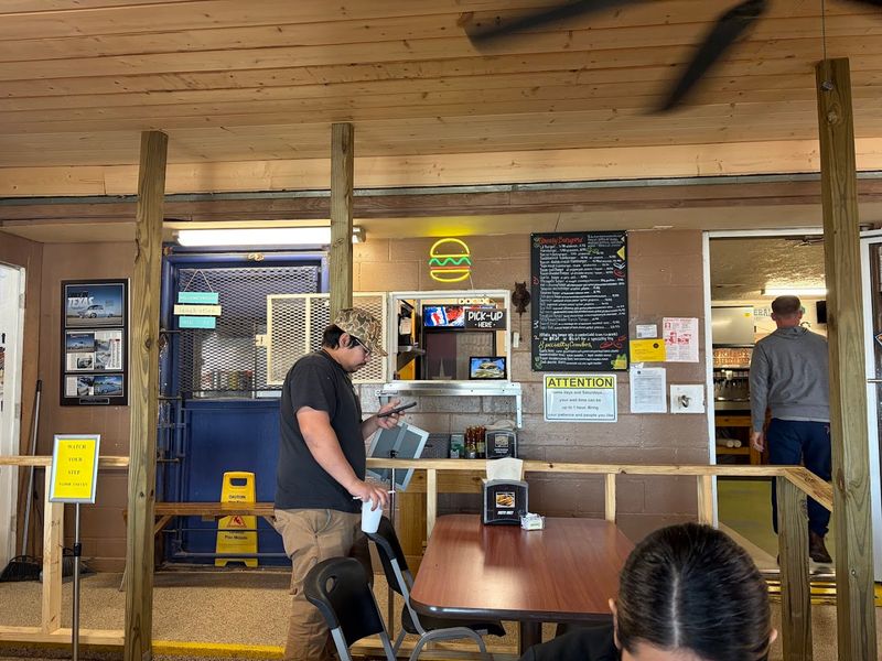 The Hours That Shape the Experience