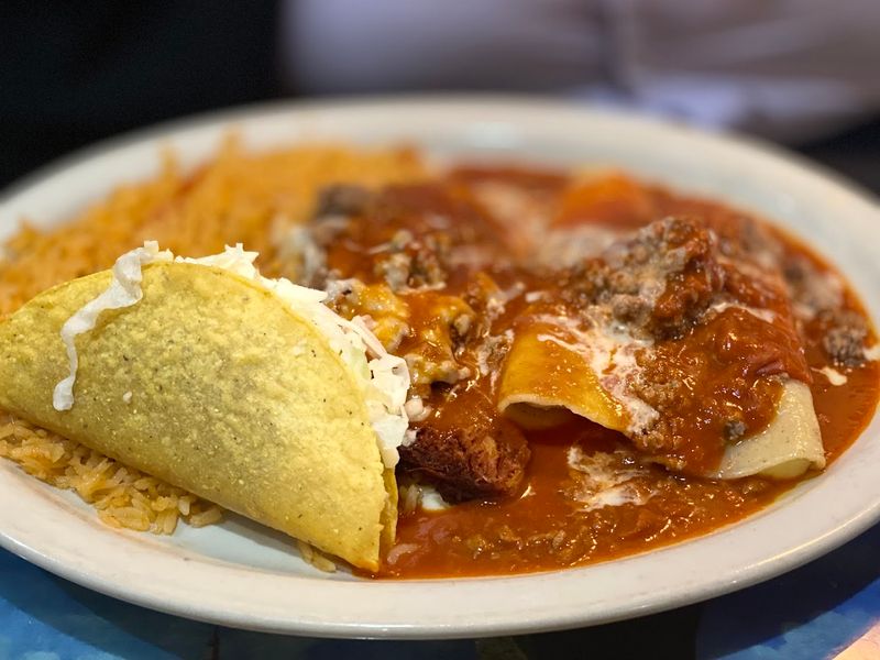 Plates So Loaded They Demand Attention