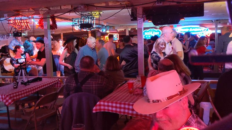 The Broken Spoke - Texas