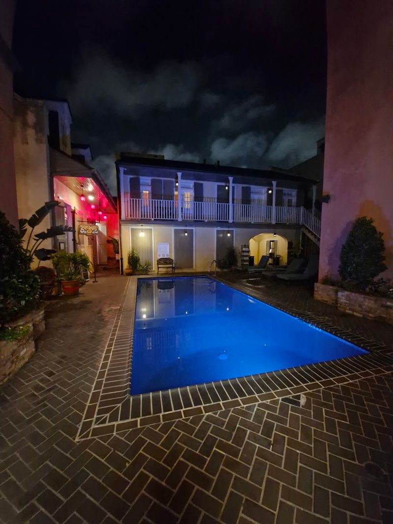 Dauphine Orleans Hotel