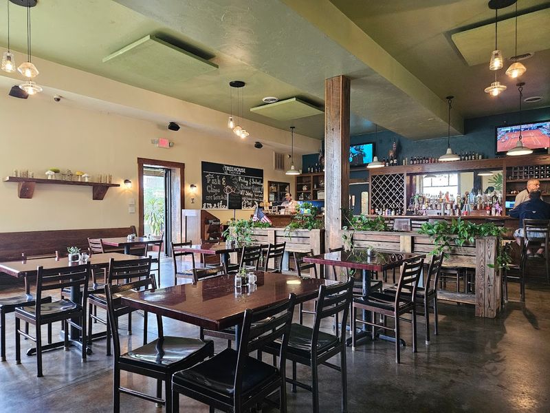 Live Music Nights That Fill the Mountain Air With Sound