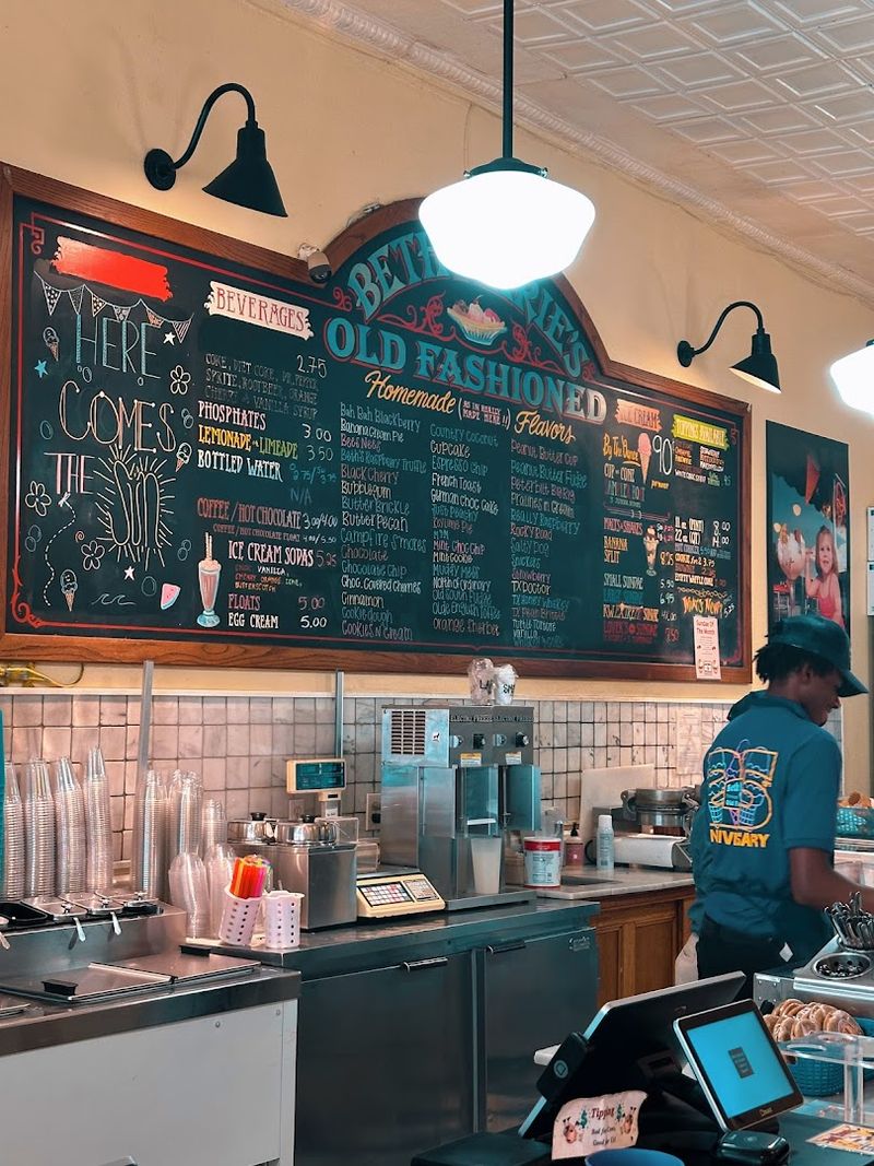 The 1927 Machine That Makes the Magic Happen