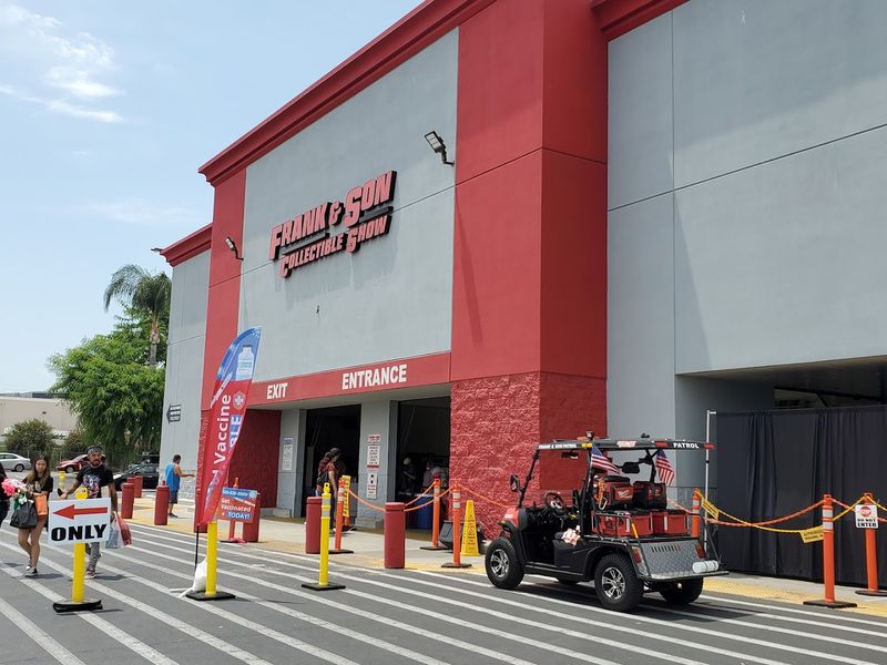 A Southern California Stop Fans Love To Dig Through