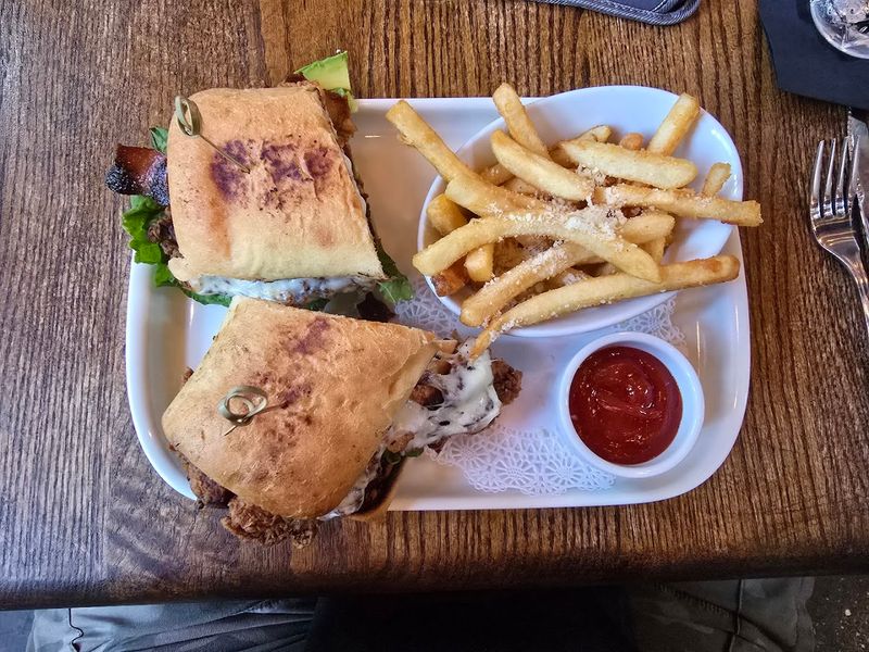 Why Downtown Houston Makes the Perfect Brunch Backdrop