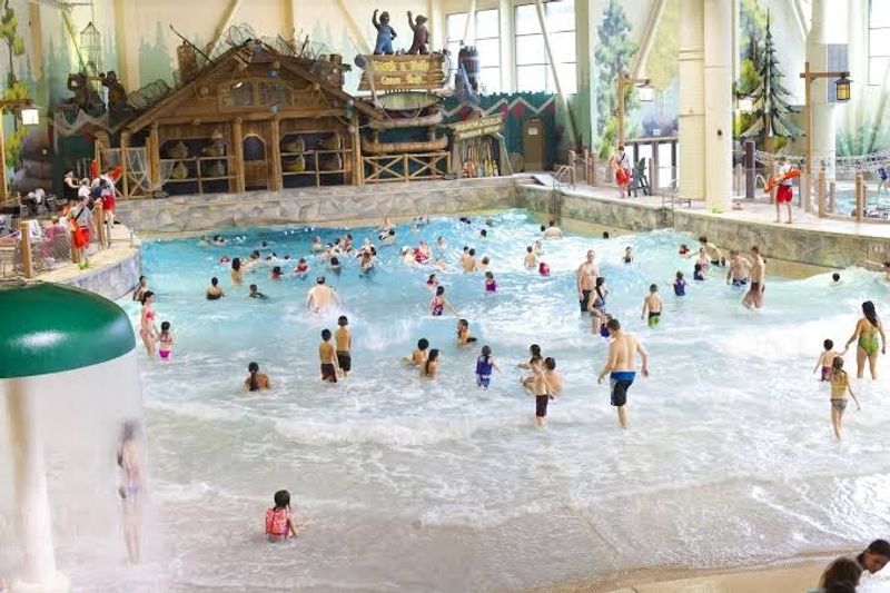 Slap Tail Pond Wave Pool: Where Indoor Oceans Come Alive
