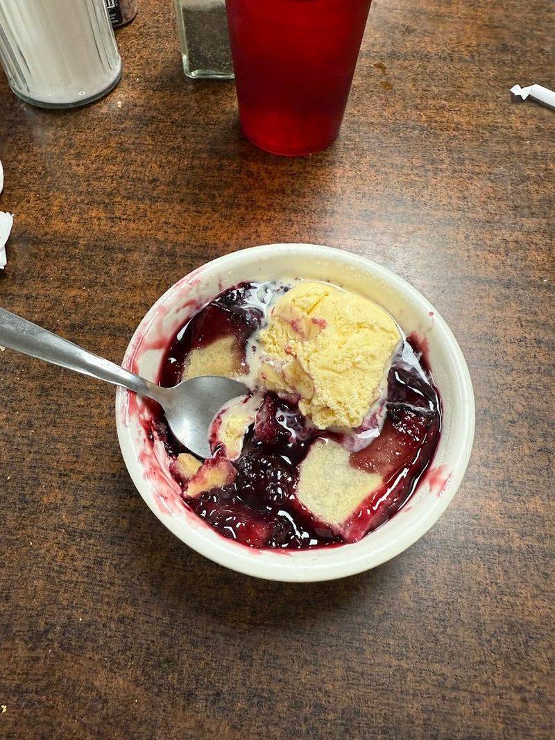 Blackberry Cobbler That Closes the Meal on a High Note