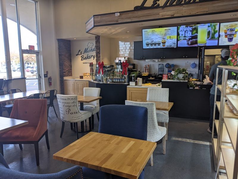 Hot Food and Restaurants Right Inside the Store