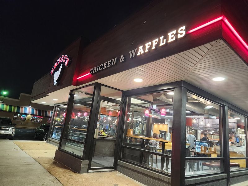 The Atmosphere That Keeps Alexandria Coming Back