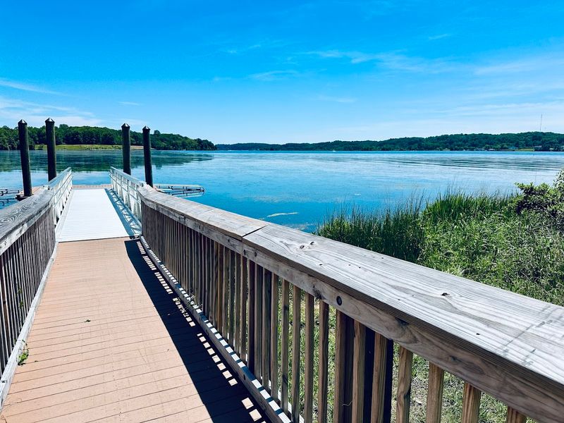 Fishing on the Tidal Potomac: Cast a Line in Freshwater History