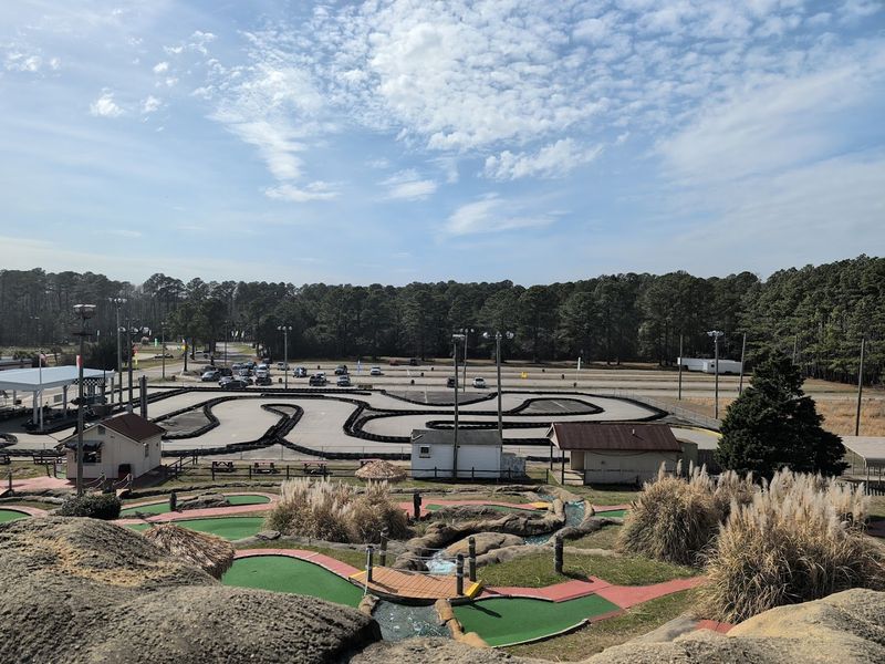 The Outlaw and Cannon Ball Tracks: Mid-Tier Thrills Worth Every Lap