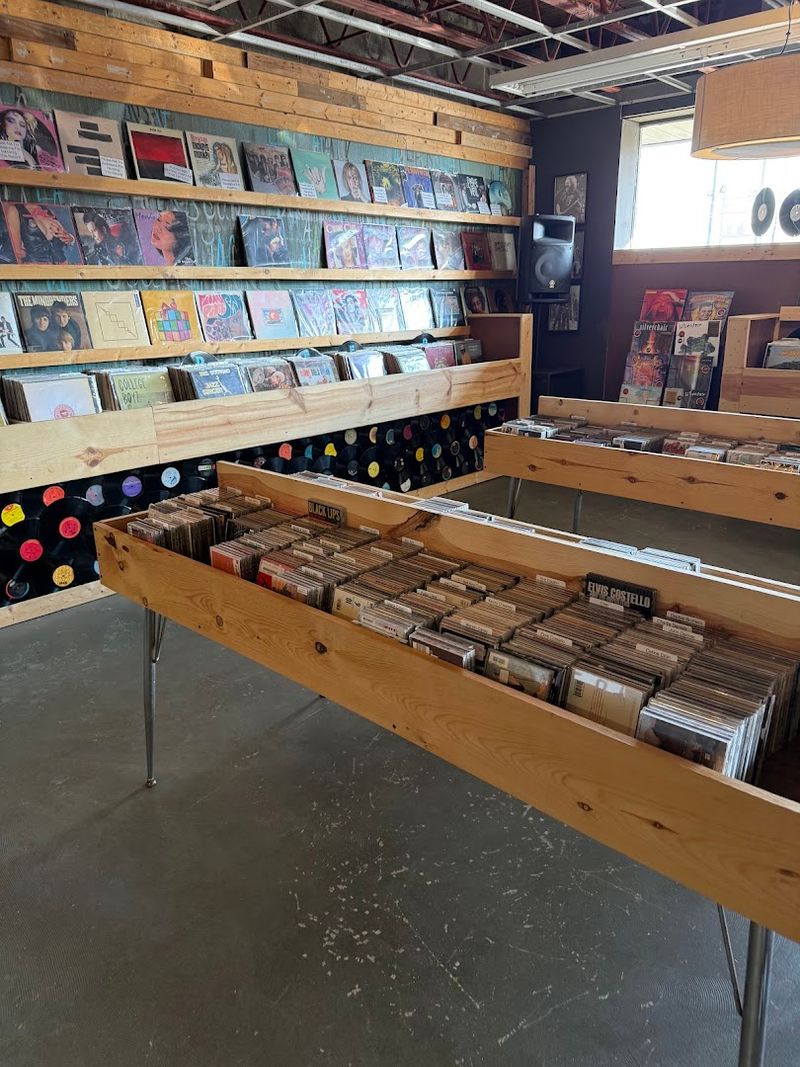 The Black Wax Cafe, Kokomo