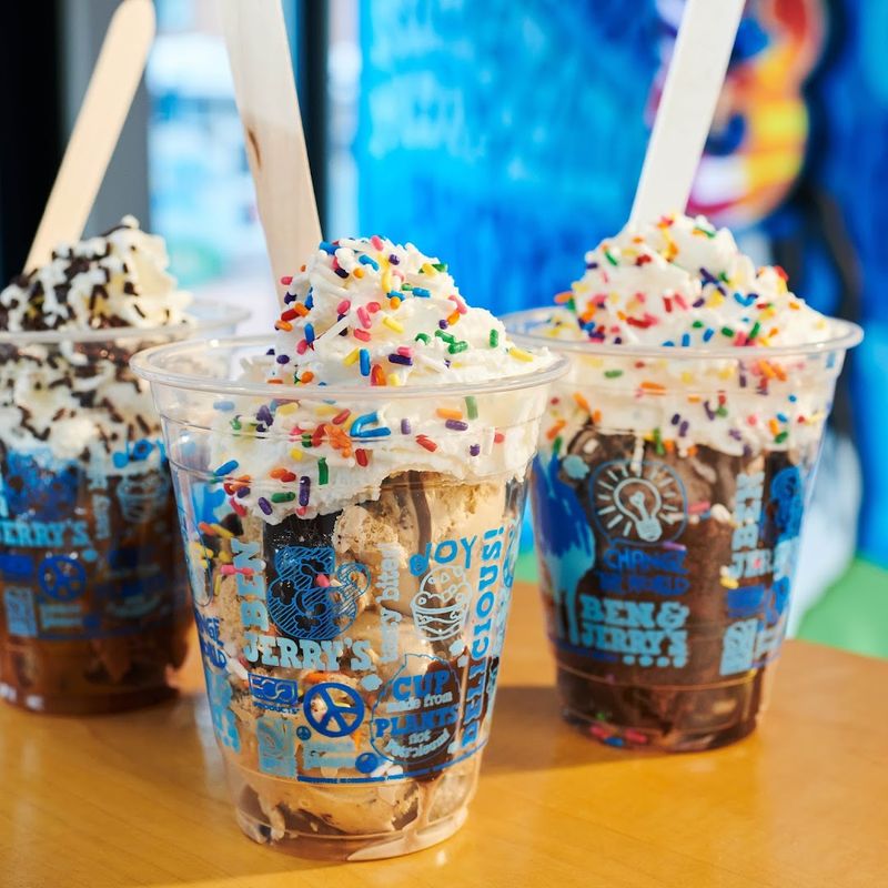 Massive Sundaes That Deserve Their Own Fan Club