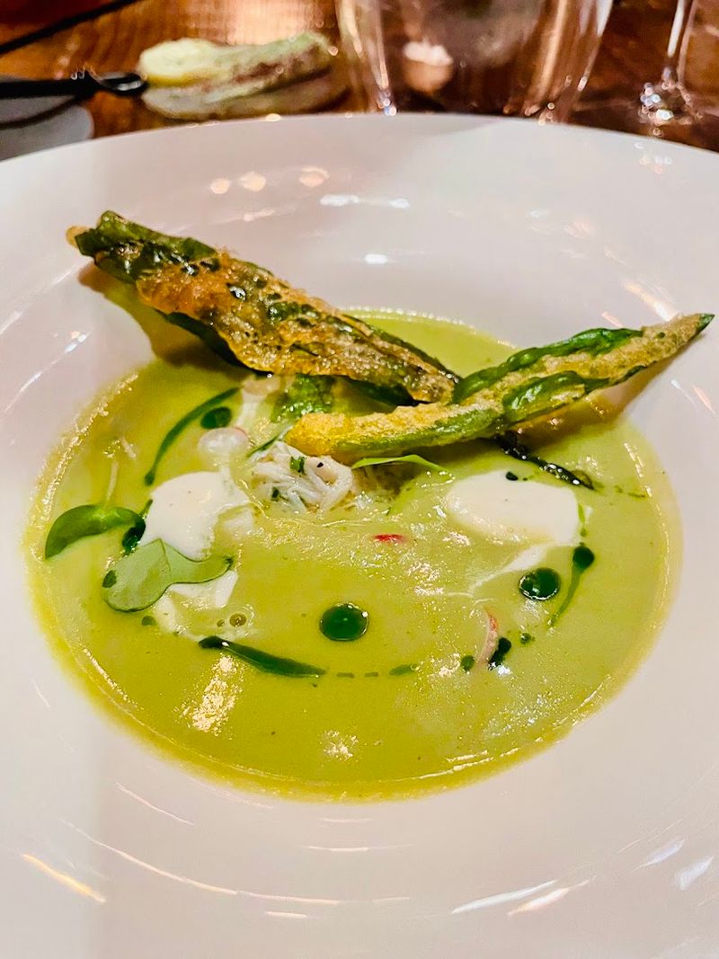 A Weekly Tasting Menu That Never Repeats Itself