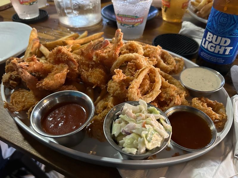 Why This Virginia Dining Experience Deserves a Spot on Your List